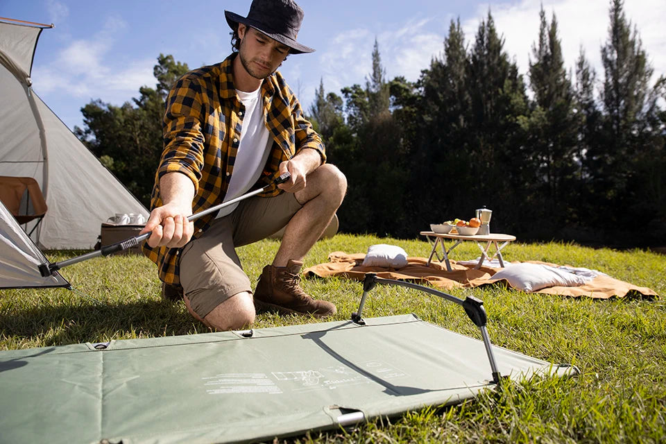 Catre plegable ultraligero Naturehike: soporta 150 kg, compacto y portátil