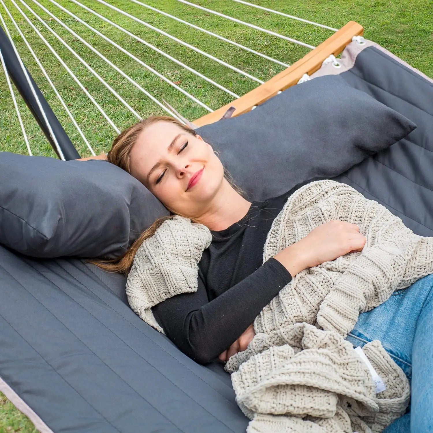 Double Hammock with Stand – Curved Bar Prevents Flipping