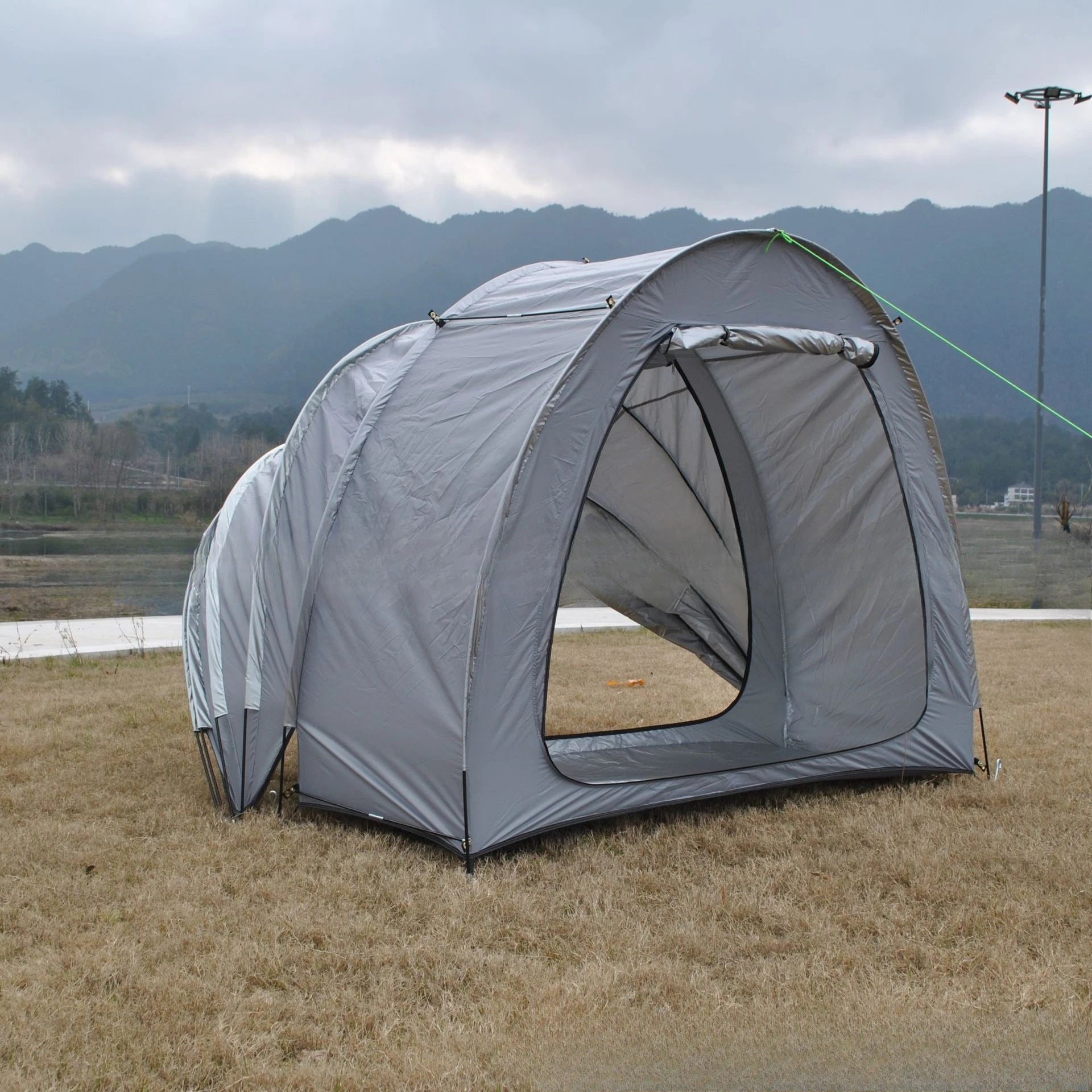 Rainproof Multi-Use Shelter Tent – 600D Oxford Fabric, Fiberglass Poles, Fits 3–4 People Trekker Essentials
