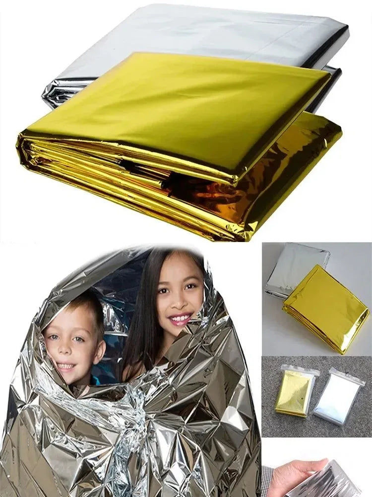 Emergency Foil Thermal Blanket - Essential Outdoor Survival and First Aid Kit - Trekker Essentials