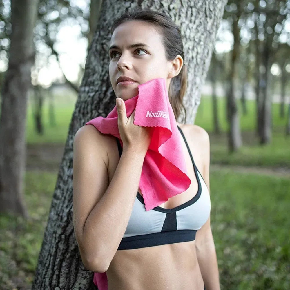 Naturehike Quick-Drying Microfiber Bath Towel - Trekker Essentials