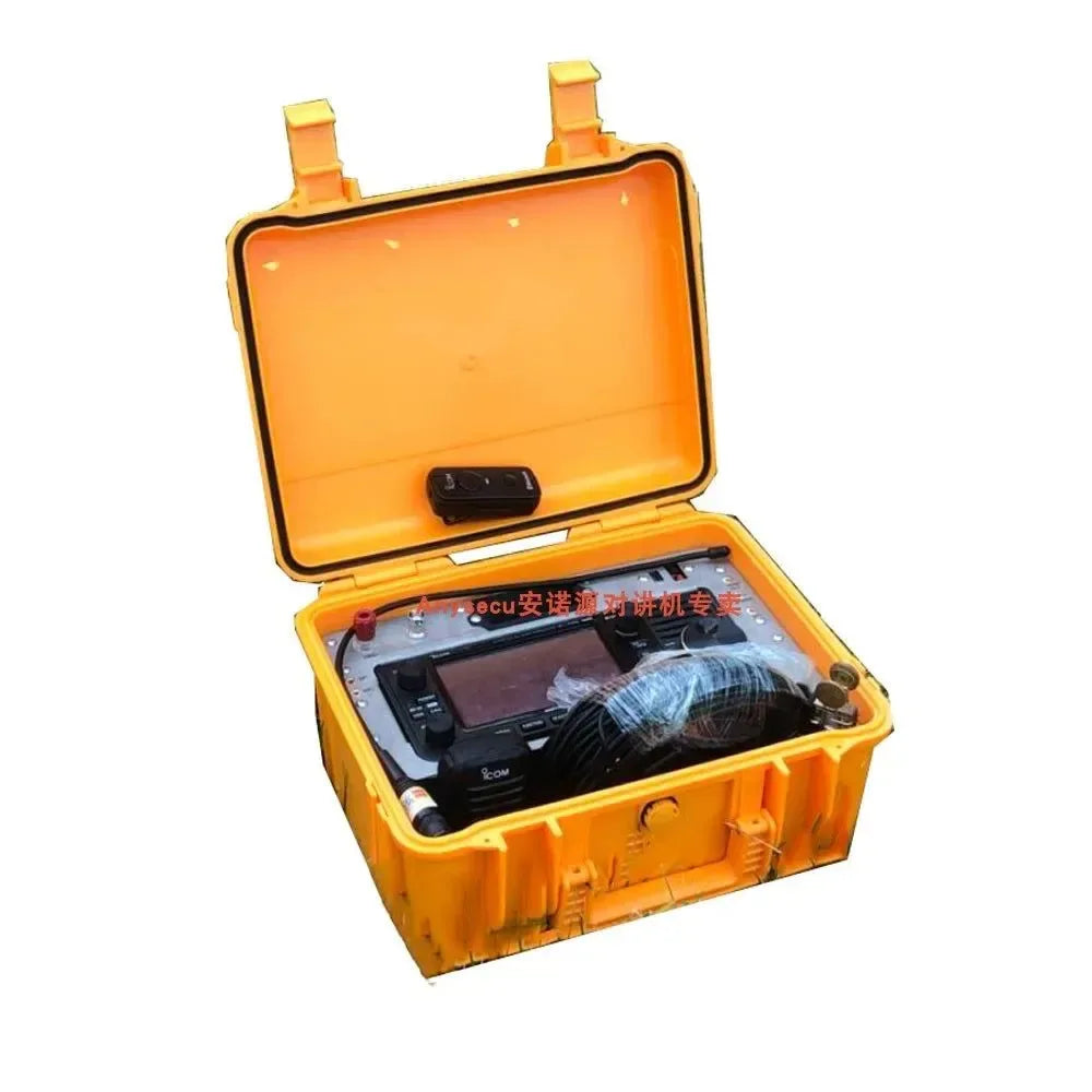 Outdoor Survival Shortwave Radio with Water Tank and Metal Panel for Emergency Communication and Disaster Preparedness - Trekker Essentials