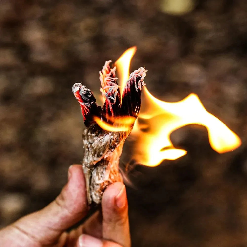 Portable Cord Fire Starter - Camping Barbecue Fire Lighter Igniter Rope - Beeswax Hemp Rope Fire Tools - Outdoor Survival Equipment - Trekker Essentials