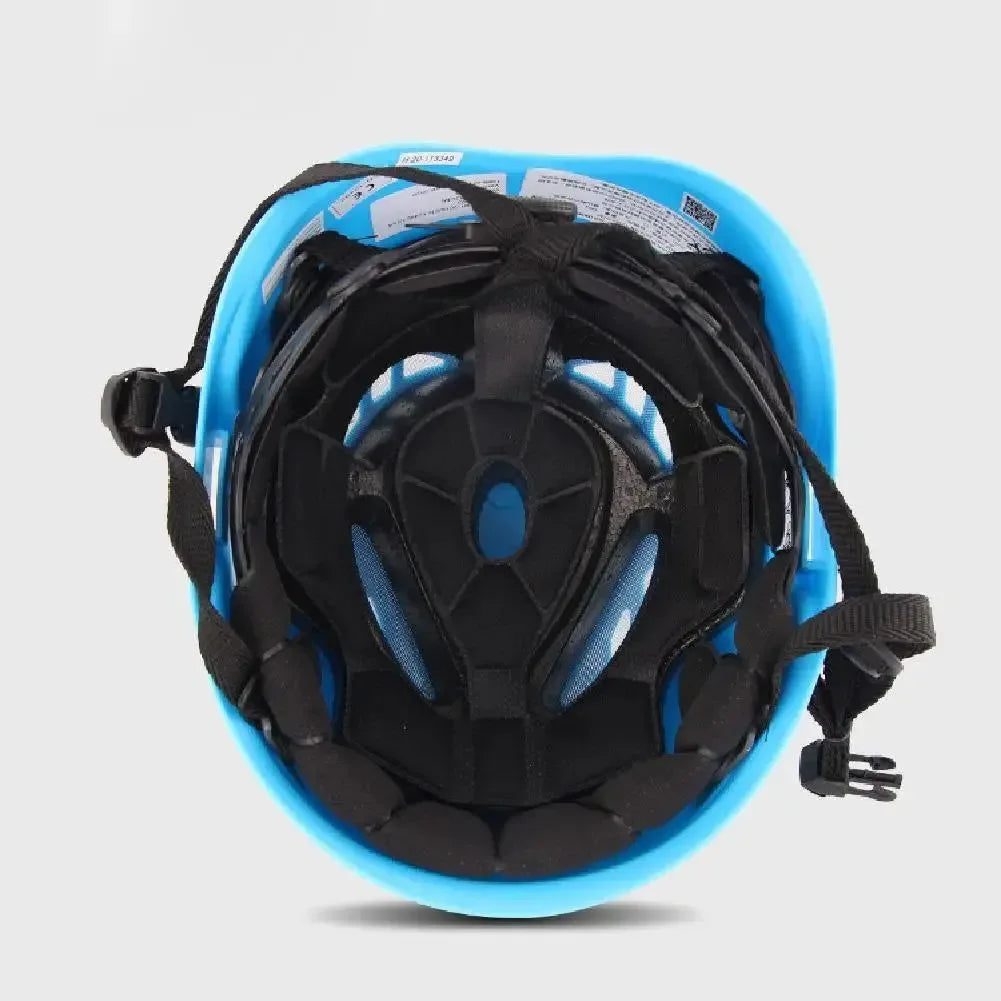 Professional Climbing and Mountain Biking Helmet - Safety and Protection for Outdoor Adventures - Trekker Essentials