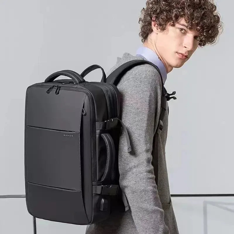 Stylish and Functional Travel Backpack: Ideal for Business, School, and More - Trekker Essentials