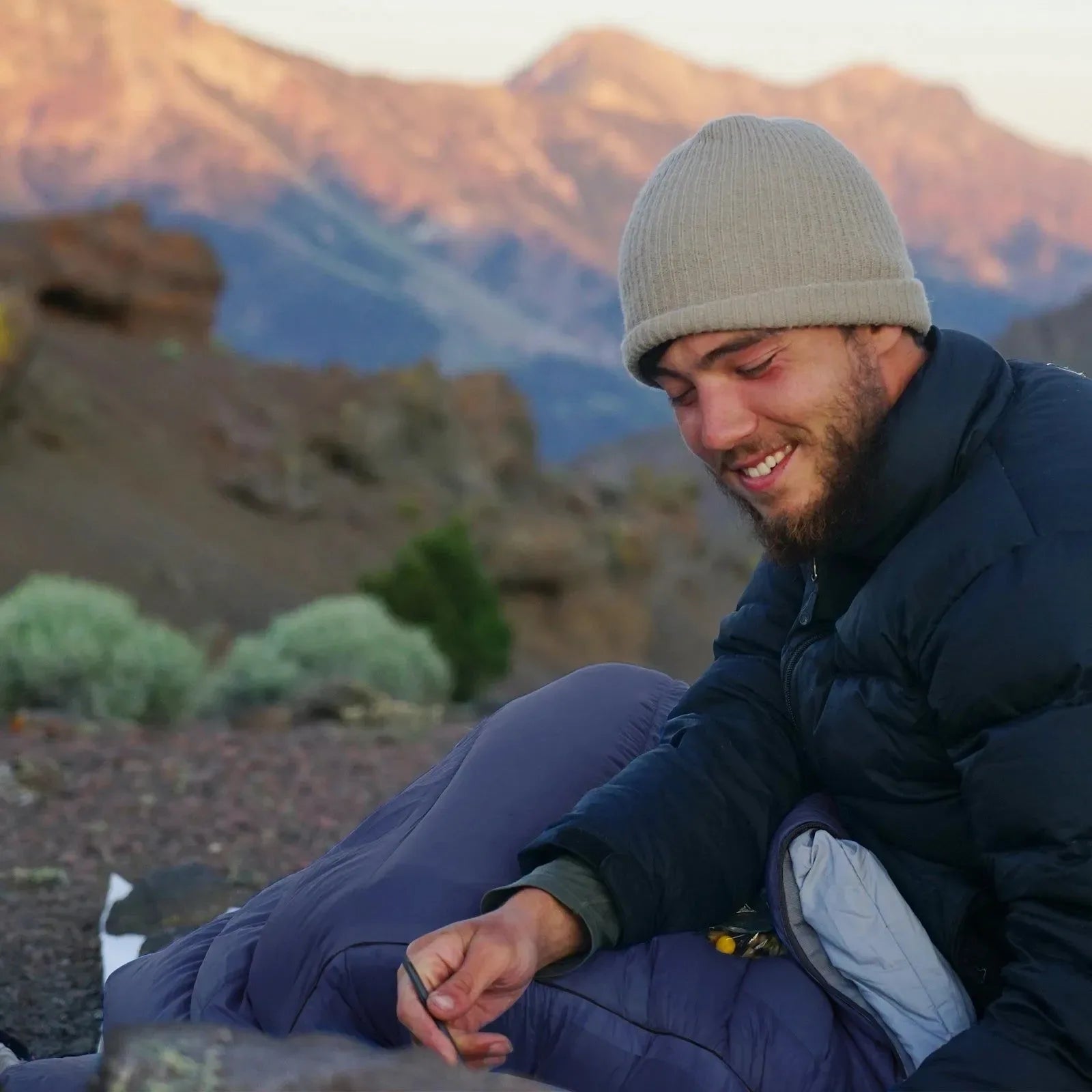 Ultra-light Outdoor Envelope Sleeping Bag for Camping, Hiking, and Travel (190 * 75cm) - Trekker Essentials
